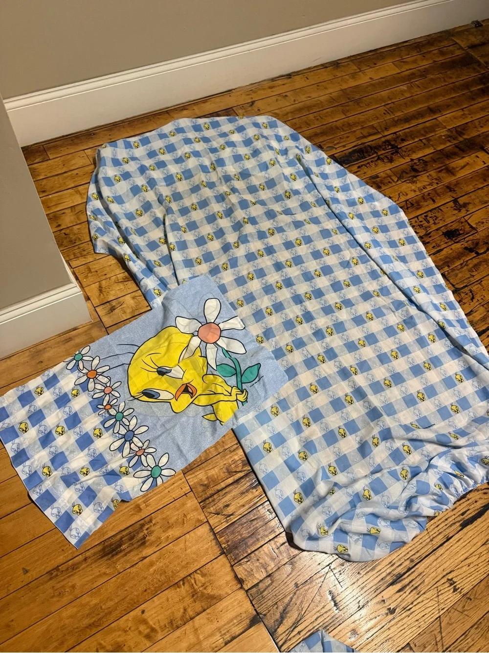 Vintage 90s Tweety Bird Twin Bedding Flat Sheet, fitted sheet, and Pillow Case